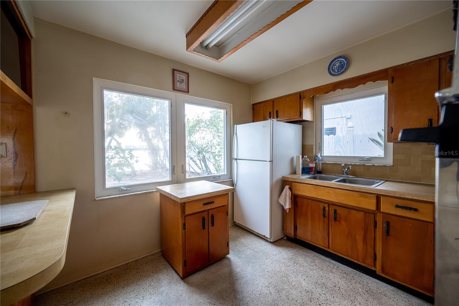 1425 COREY WAY S, SOUTH PASADENA, FL — photo 15