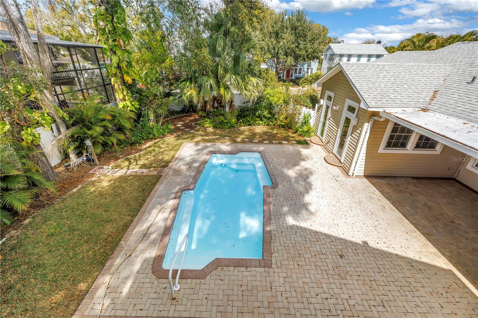 546 26TH AVE N, ST PETERSBURG, FL — photo 59