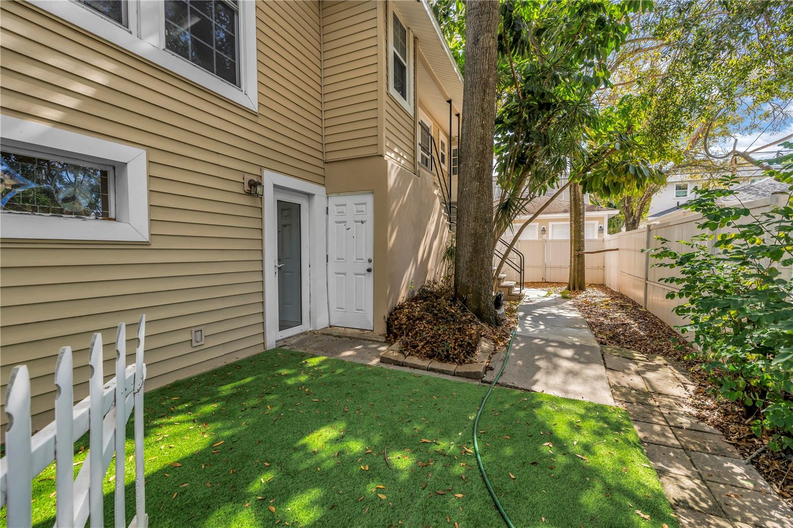 546 26TH AVE N, ST PETERSBURG, FL — photo 62