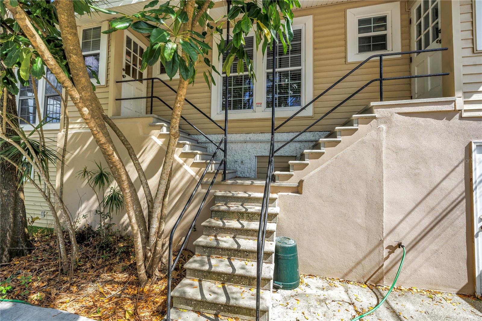 546 26TH AVE N, ST PETERSBURG, FL — photo 63