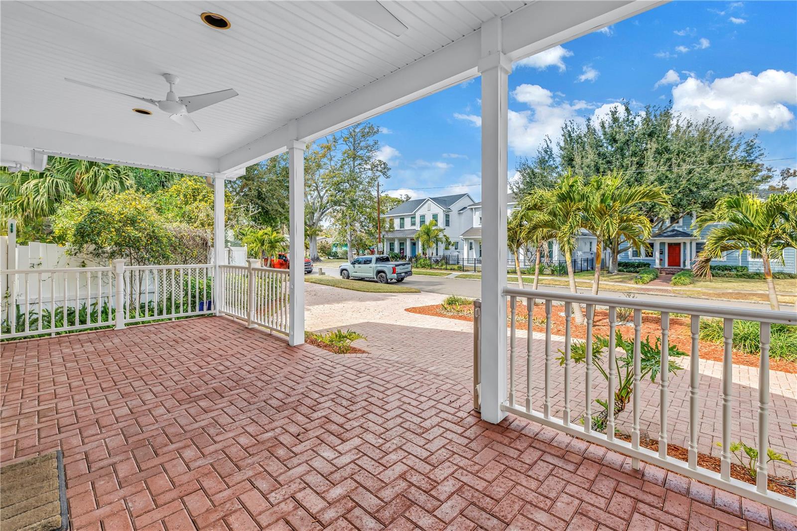 546 26TH AVE N, ST PETERSBURG, FL — photo 66