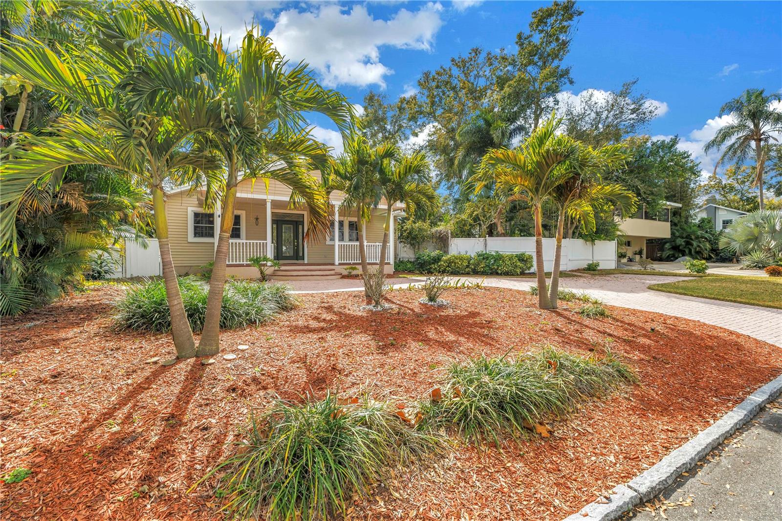 546 26TH AVE N, ST PETERSBURG, FL — photo 69