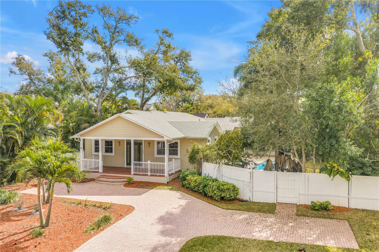 546 26TH AVE N, ST PETERSBURG, FL — photo 73