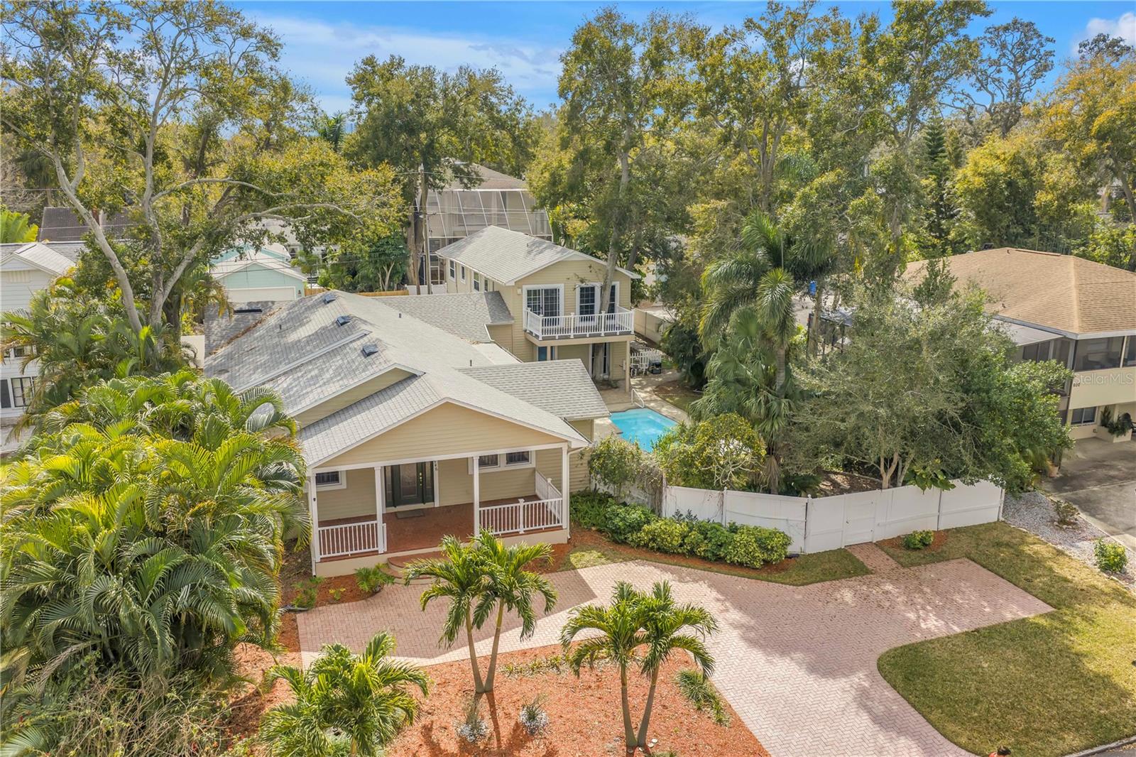 546 26TH AVE N, ST PETERSBURG, FL — photo 76