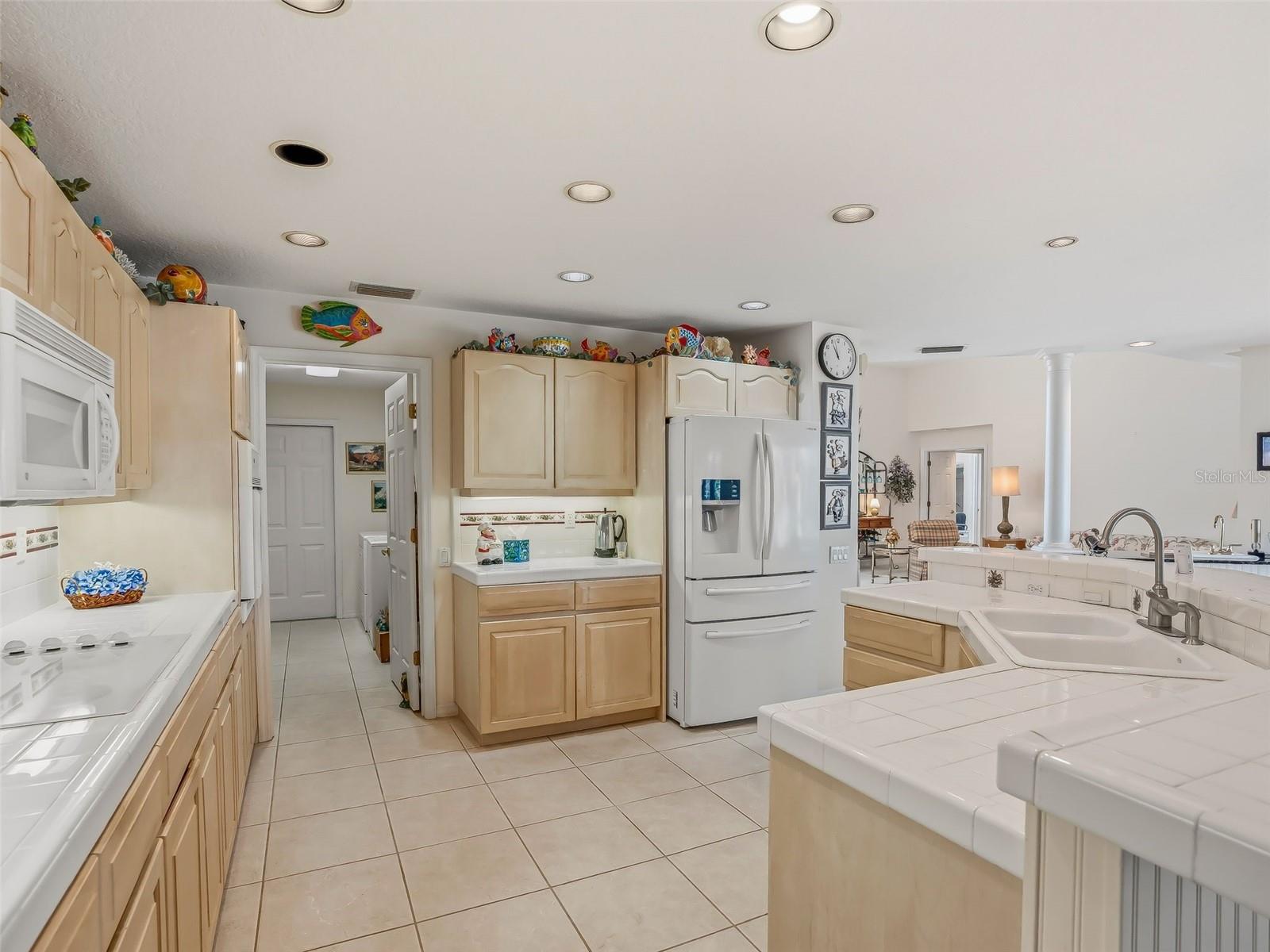 5321 GREENS DR, LADY LAKE, FL — photo 46