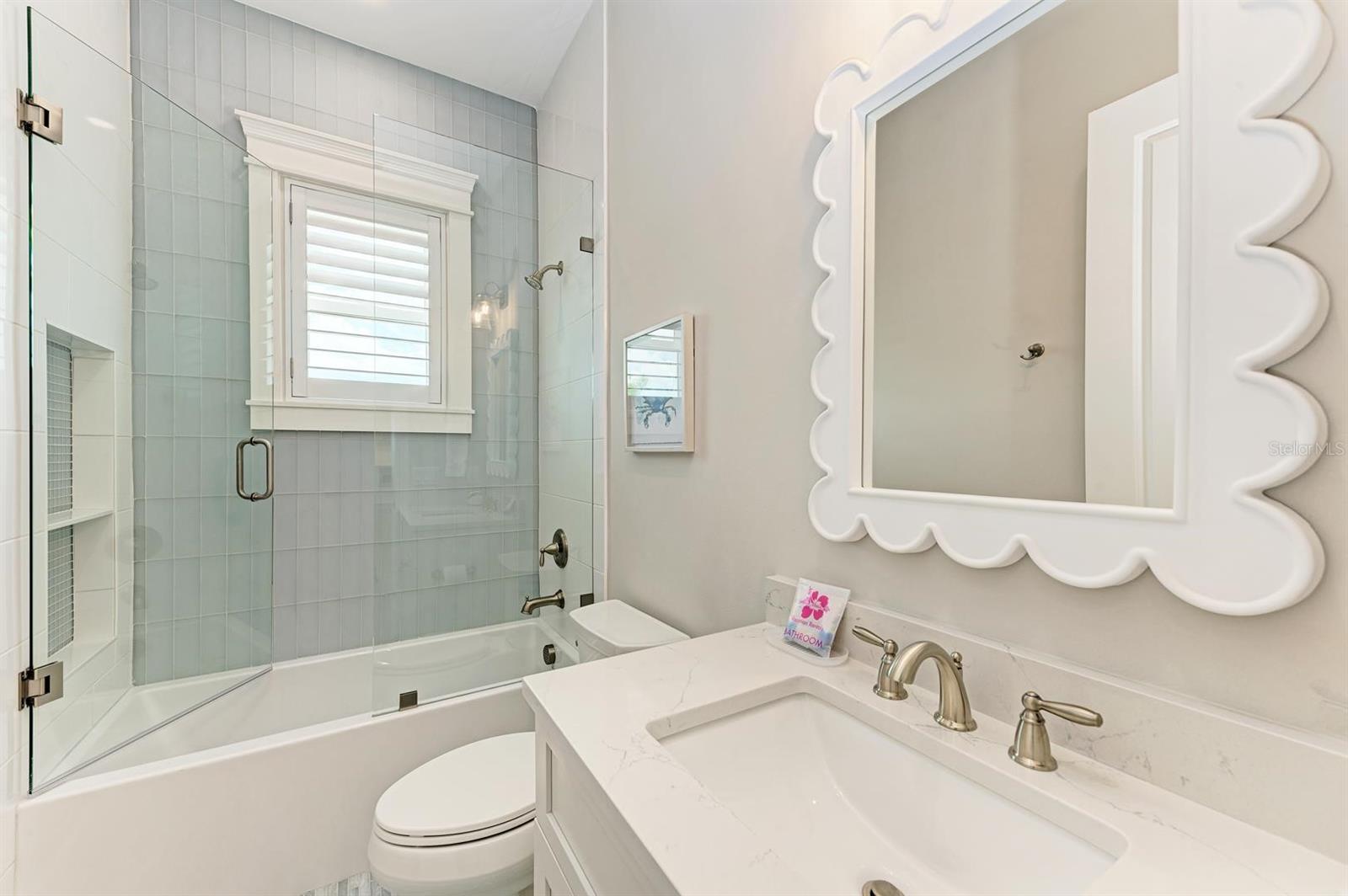 215 83RD ST, HOLMES BEACH, FL — photo 39
