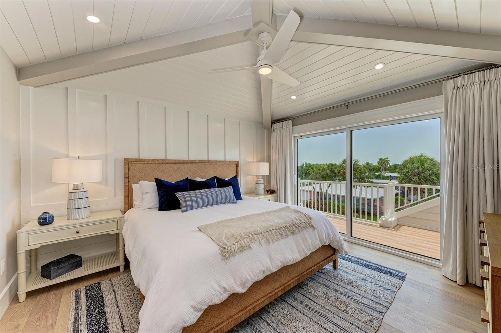 215 83RD ST, HOLMES BEACH, FL — photo 43