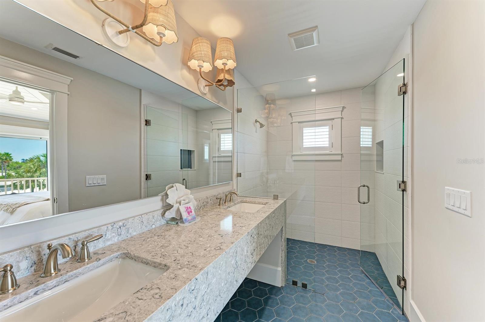 215 83RD ST, HOLMES BEACH, FL — photo 45