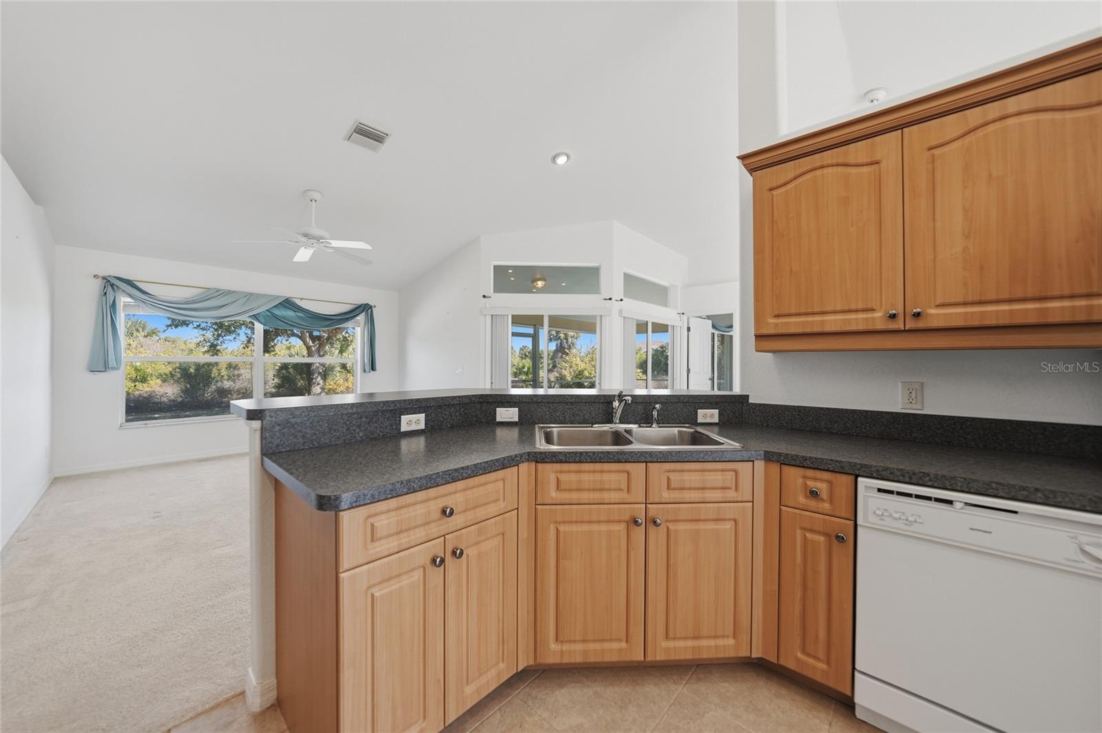 13452 CEDAR CITY AVE, PORT CHARLOTTE, FL — photo 15