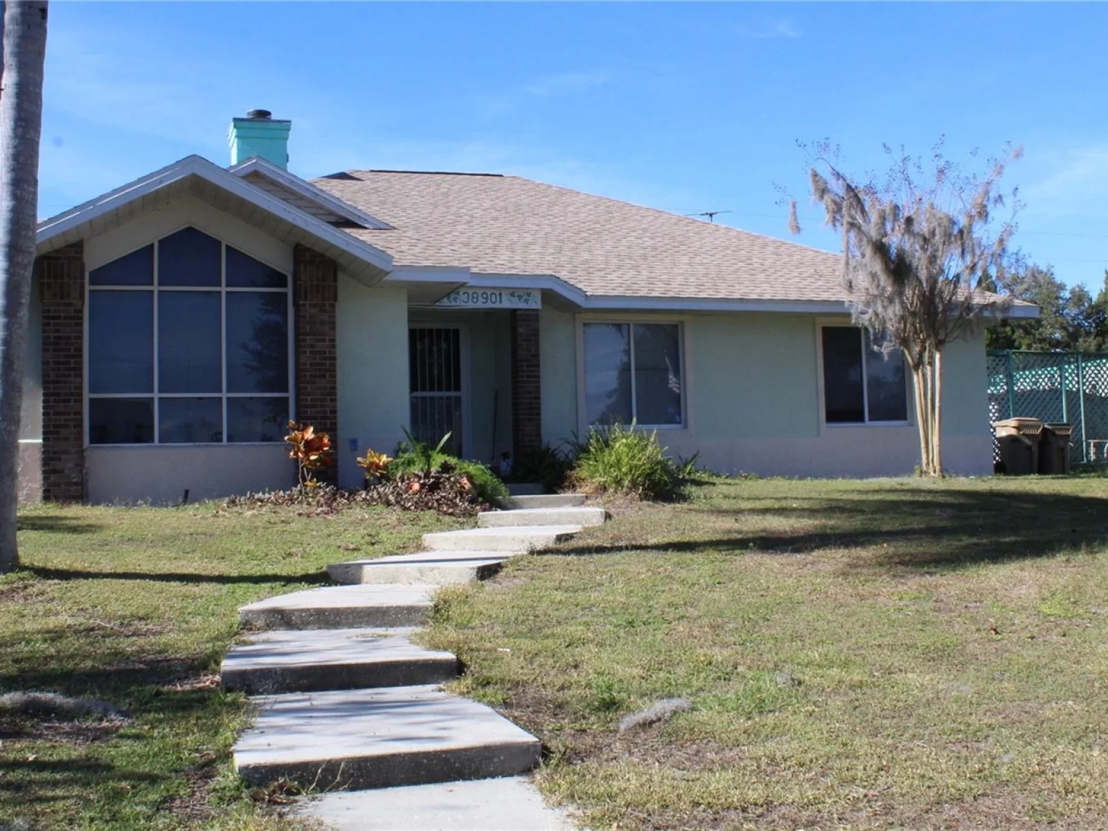 38901 ELLA DR, LADY LAKE, FL — photo 1