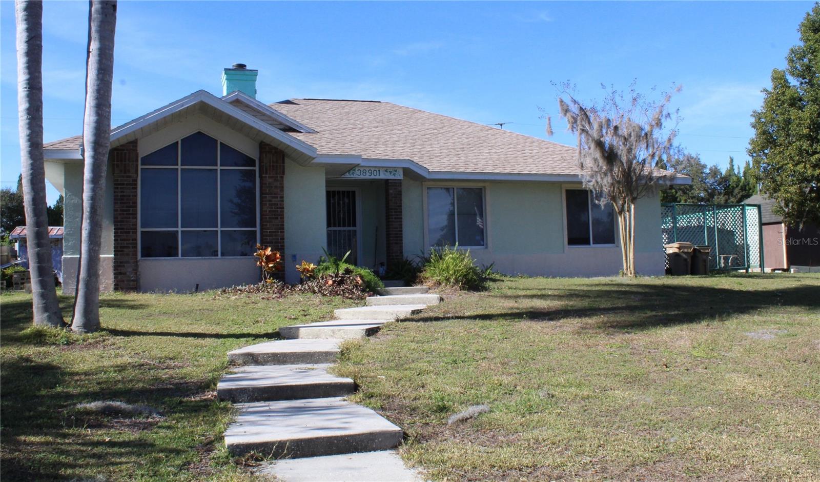 38901 ELLA DR, LADY LAKE, FL
