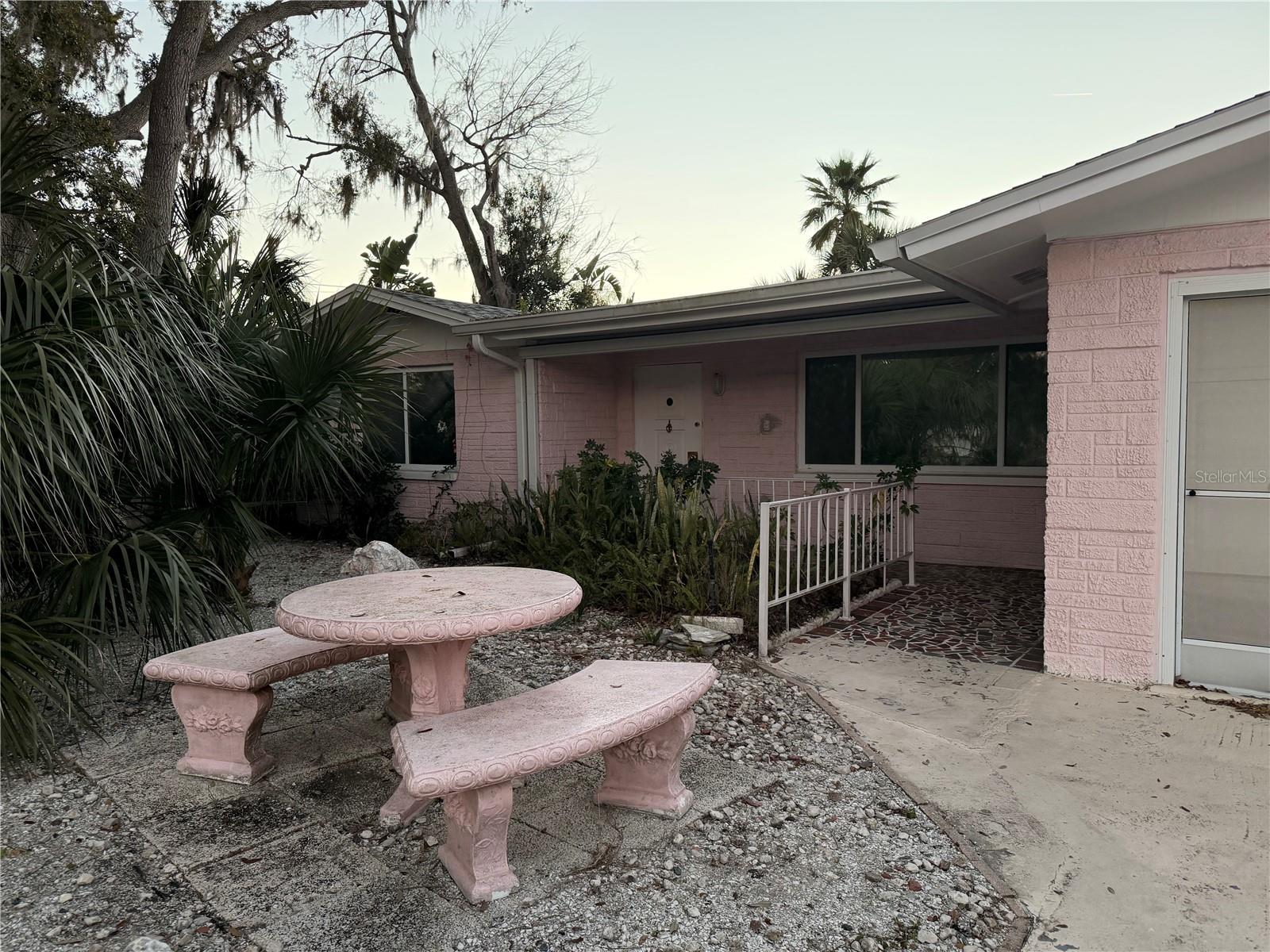 7127 PENINSULAR DR, NEW PORT RICHEY, FL