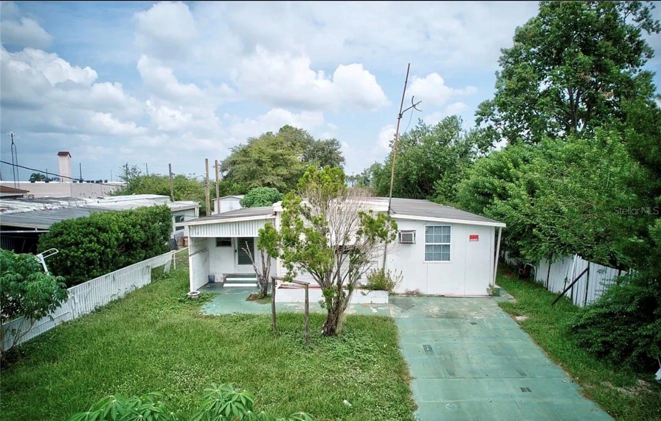 1750 KENT DR, SEBRING, FL