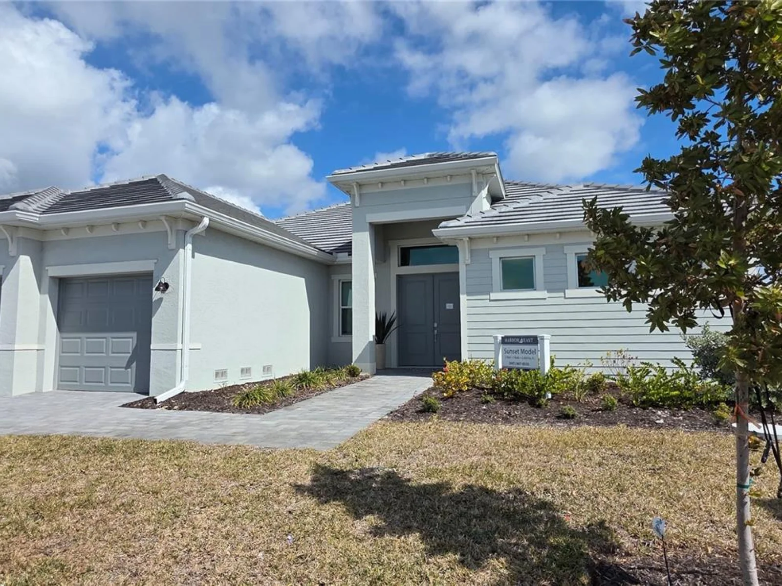 8006 LAKES EDGE LN, PORT CHARLOTTE, FL — photo 3