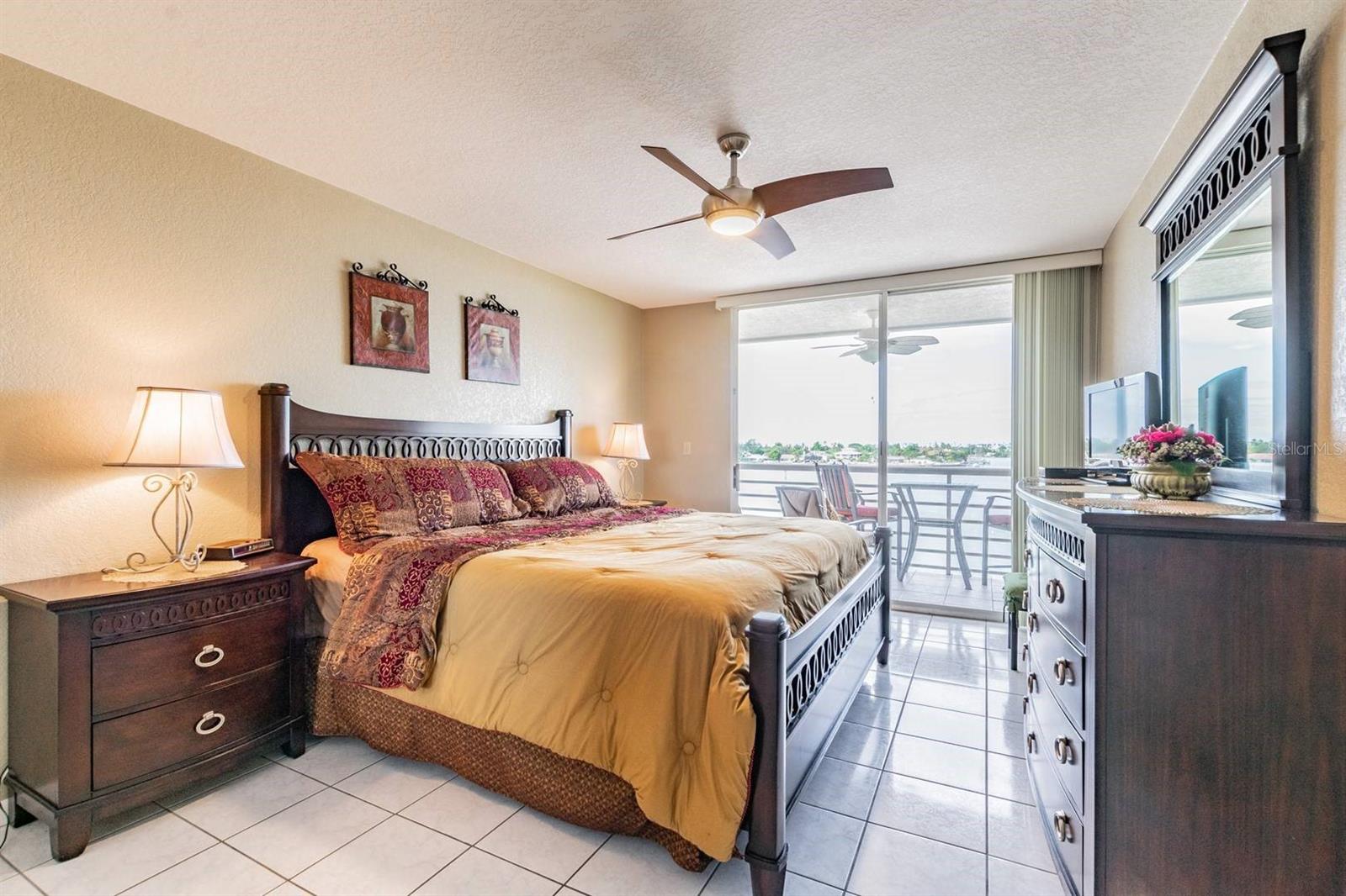 5701 BAHIA DEL MAR CIR #403, ST PETERSBURG, FL — photo 30