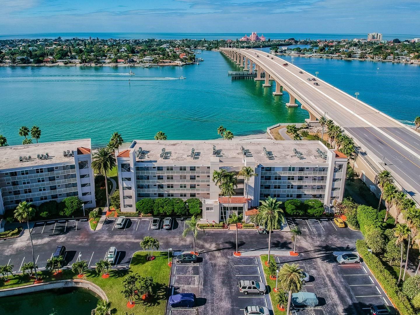 5701 BAHIA DEL MAR CIR #403, ST PETERSBURG, FL — photo 39