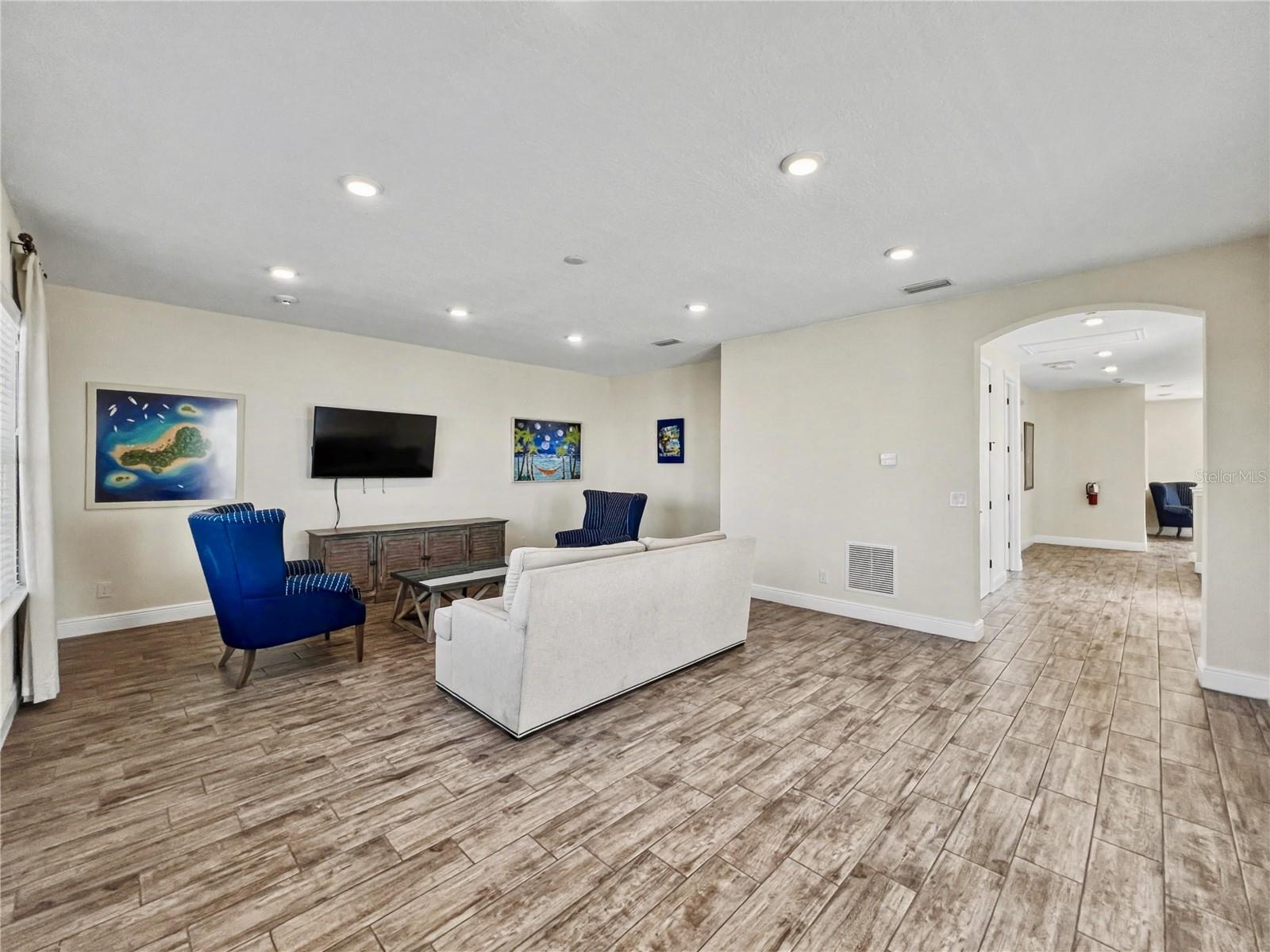 3052 PARROT HEAD PL, KISSIMMEE, FL — photo 37