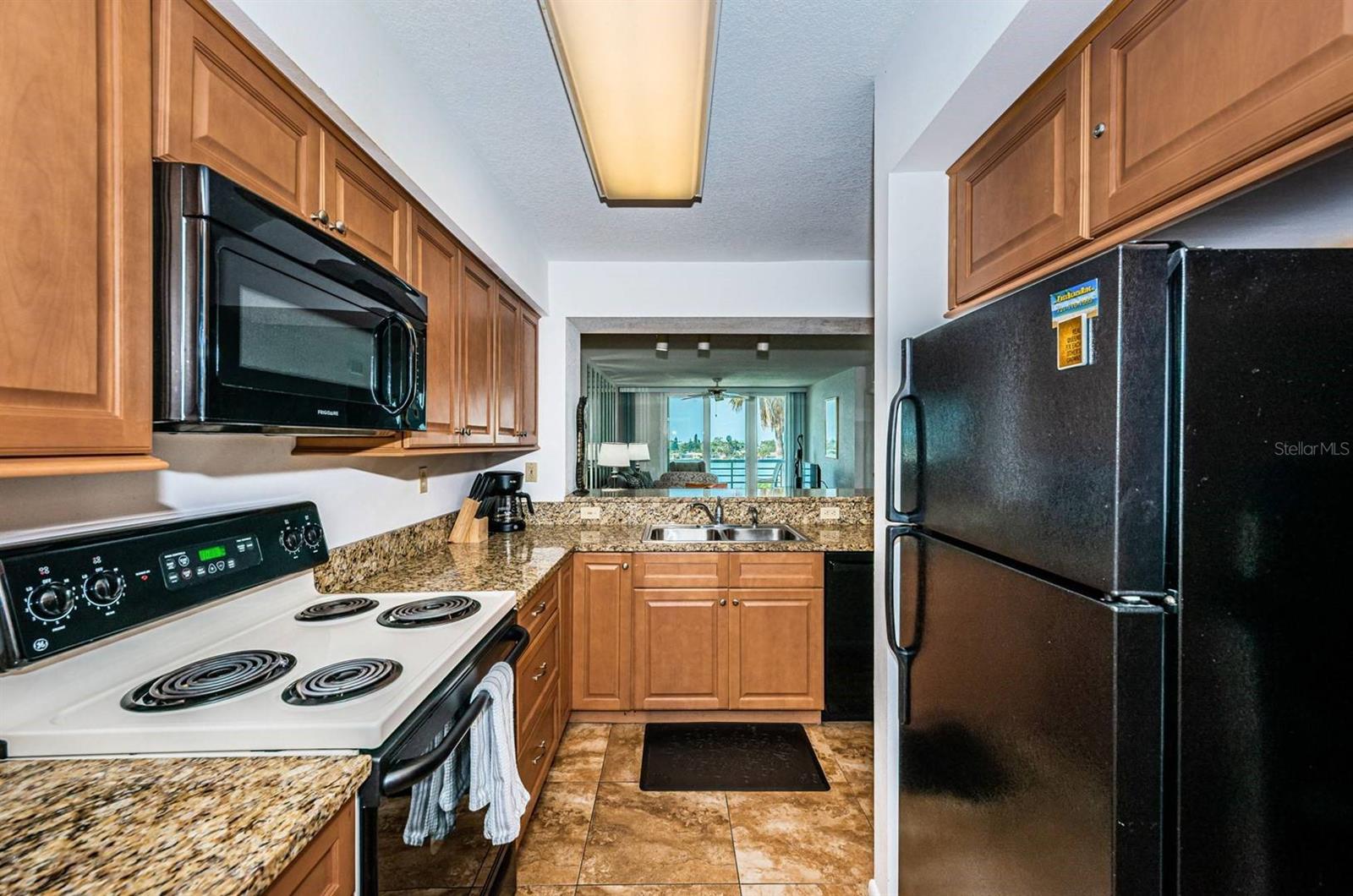 5801 BAHIA DEL MAR CIR #512, ST PETERSBURG, FL — photo 5