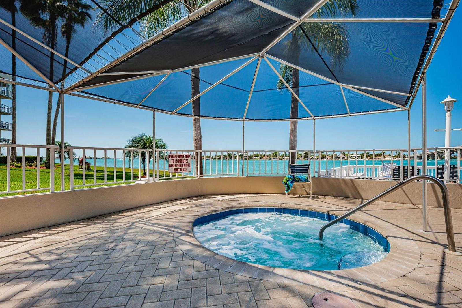 5801 BAHIA DEL MAR CIR #512, ST PETERSBURG, FL — photo 45