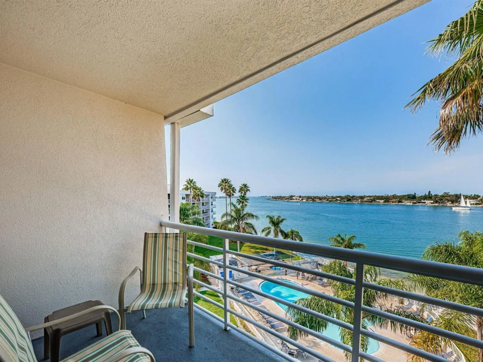 5801 BAHIA DEL MAR CIR #512, ST PETERSBURG, FL — photo 47