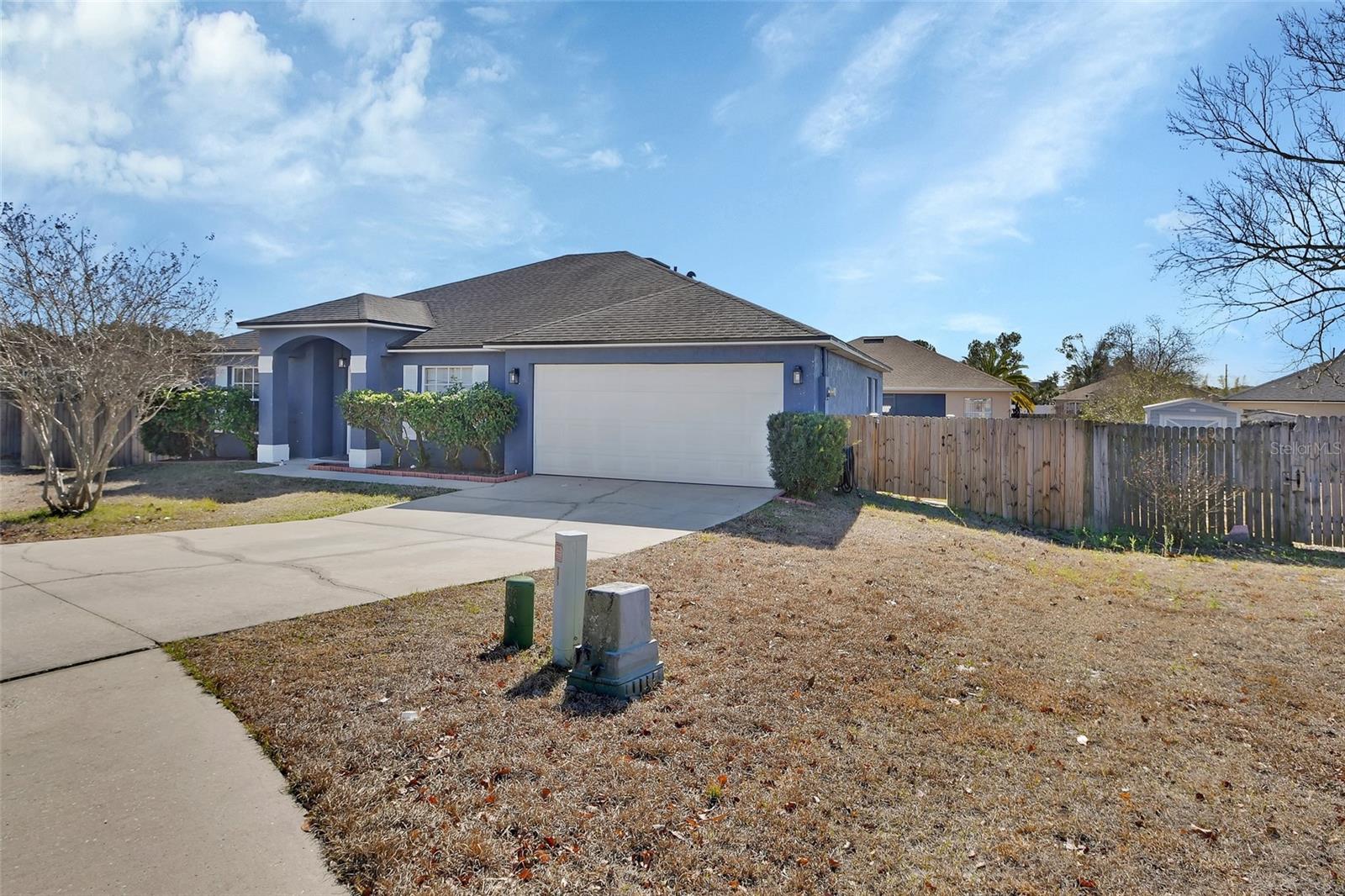 828 WHITE BIRCH CT, ORANGE CITY, FL — photo 2