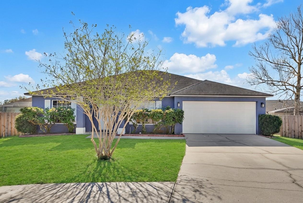 828 WHITE BIRCH CT, ORANGE CITY, FL
