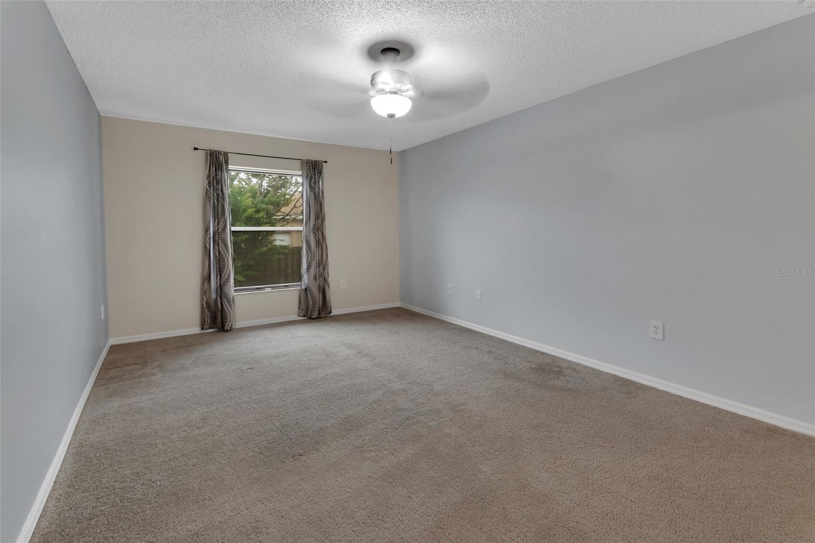 828 WHITE BIRCH CT, ORANGE CITY, FL — photo 16