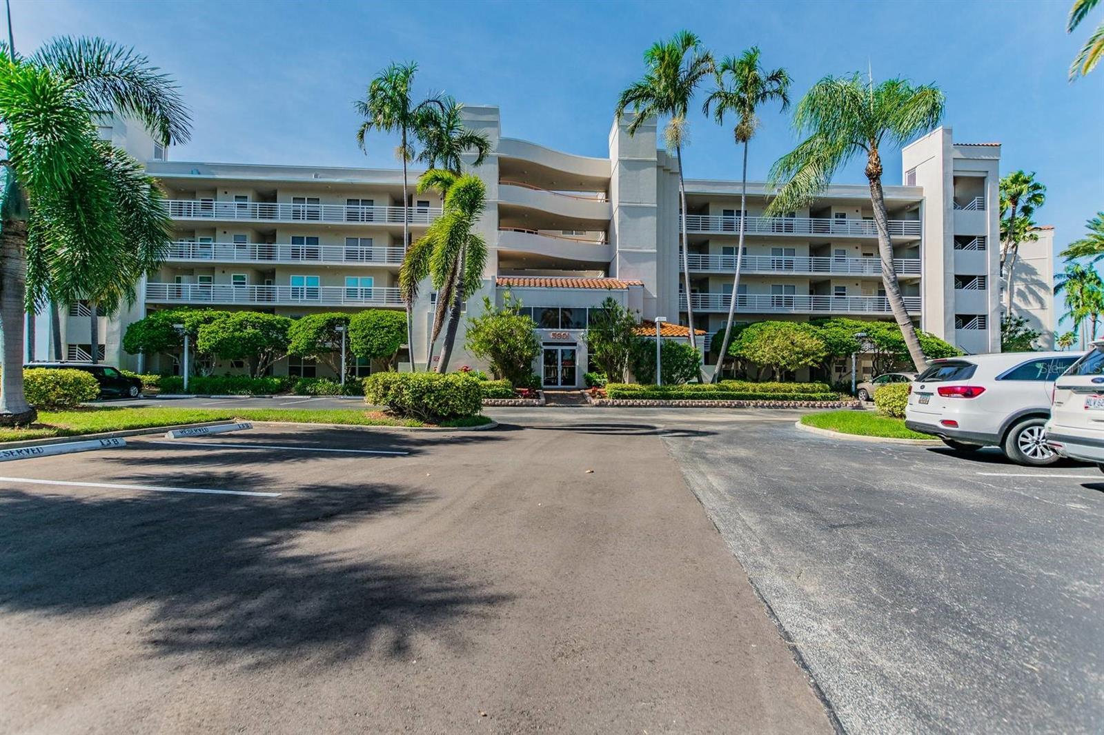 5901 BAHIA DEL MAR CIR #422, ST PETERSBURG, FL — photo 4