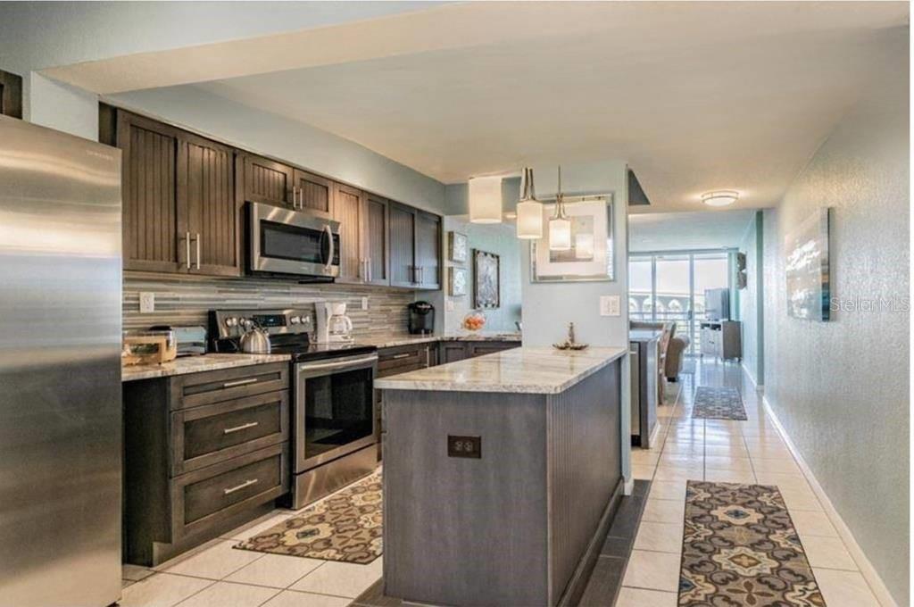 5901 BAHIA DEL MAR CIR #422, ST PETERSBURG, FL — photo 9