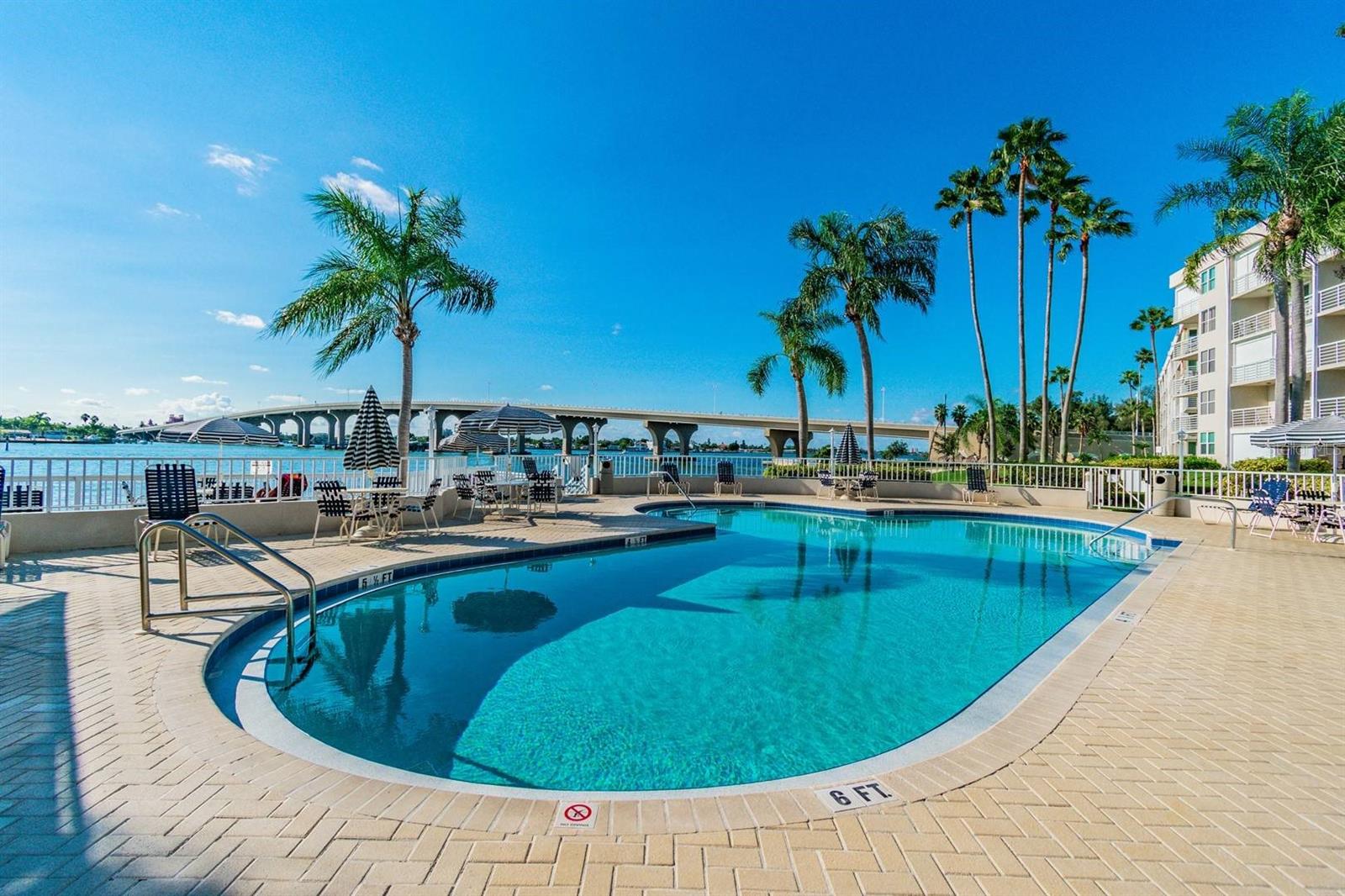 5901 BAHIA DEL MAR CIR #422, ST PETERSBURG, FL — photo 38