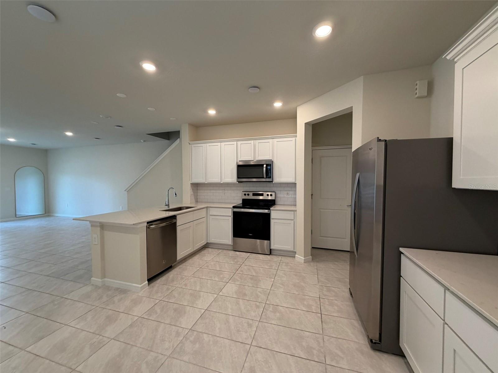 2803 STUNNING AVE, DAVENPORT, FL — photo 5