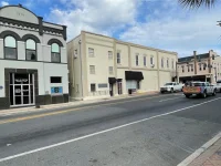 111 W HOWARD ST — photo 21