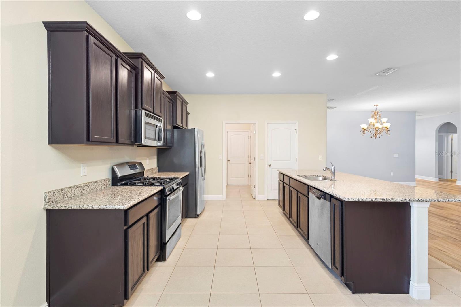 1423 ALEXINGTON AVE, DELTONA, FL — photo 13