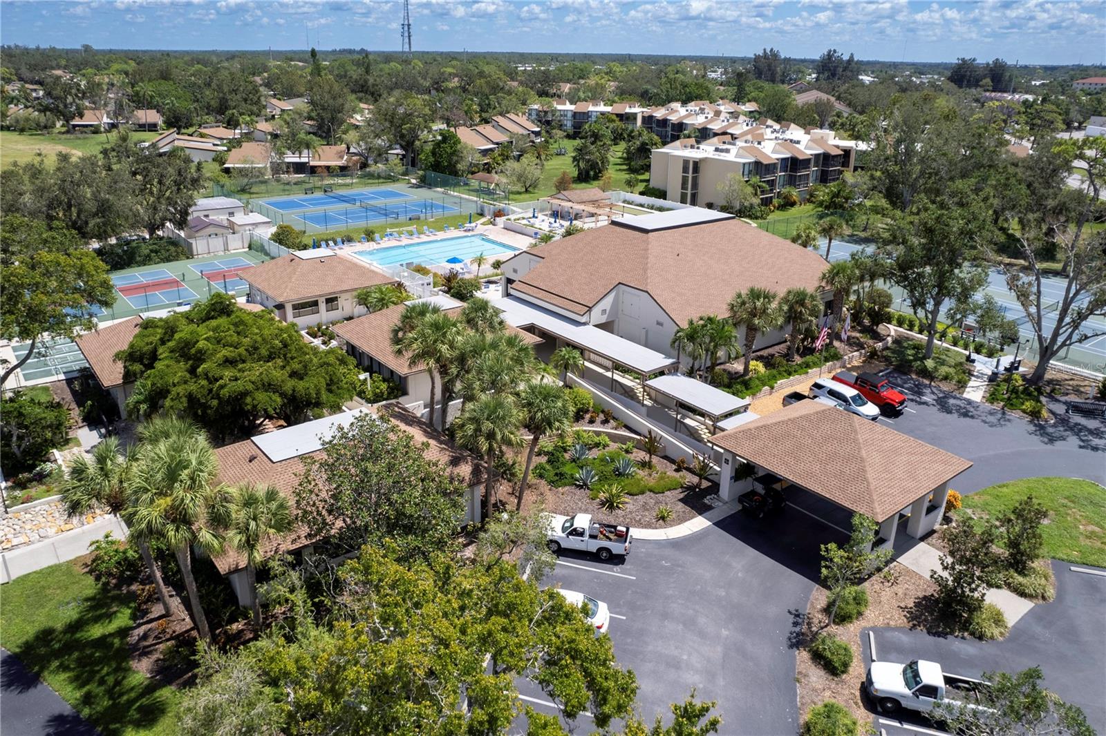696 BIRD BAY DR W #138, VENICE, FL — photo 36