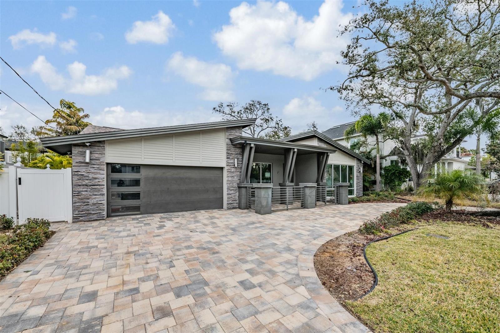 4909 W DRYAD ST, TAMPA, FL