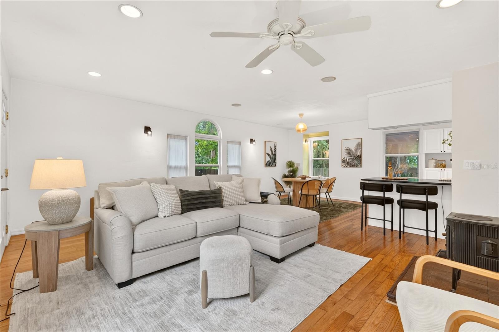 929 NE 7TH AVE, GAINESVILLE, FL — photo 6