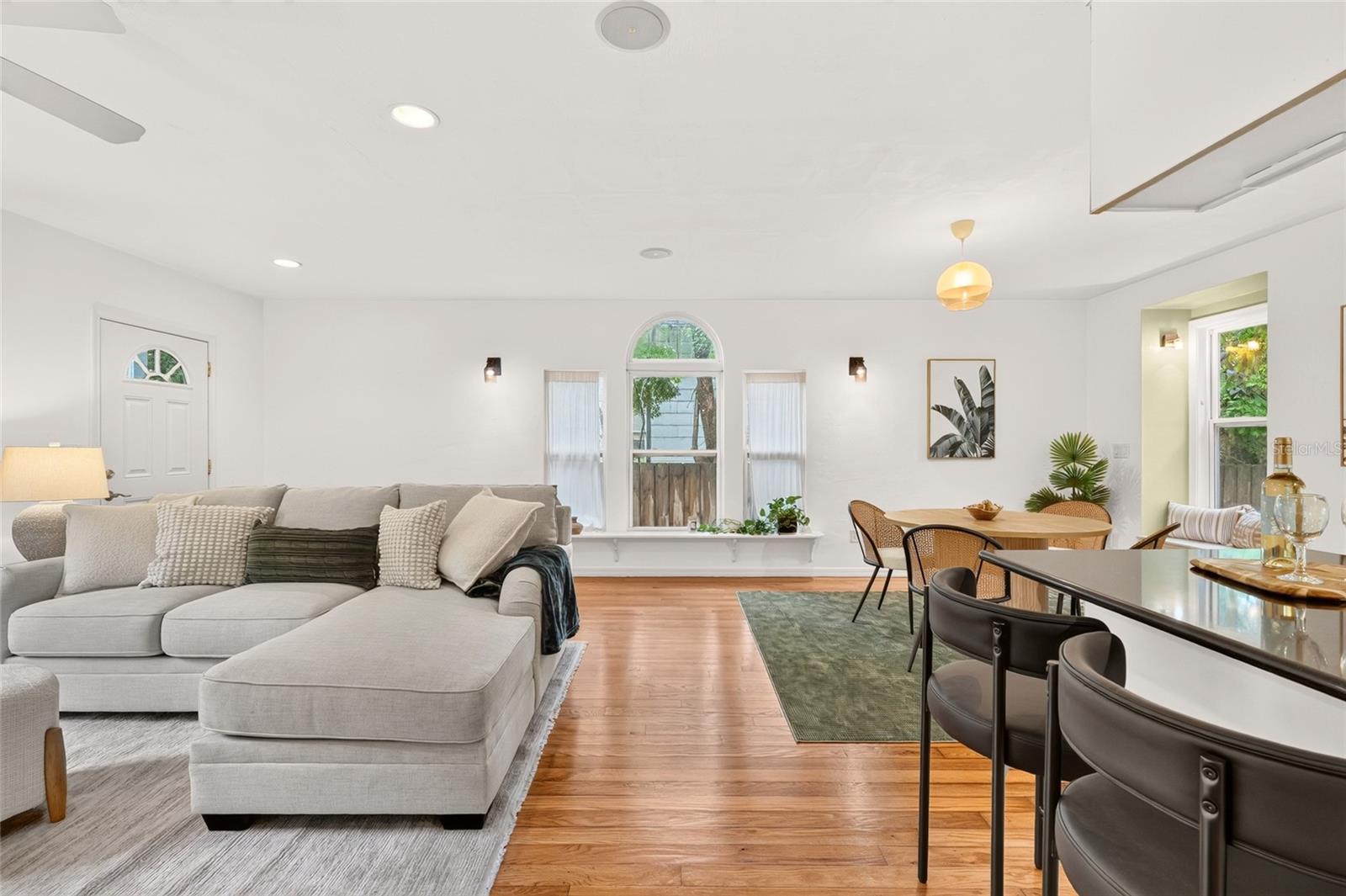 929 NE 7TH AVE, GAINESVILLE, FL — photo 20