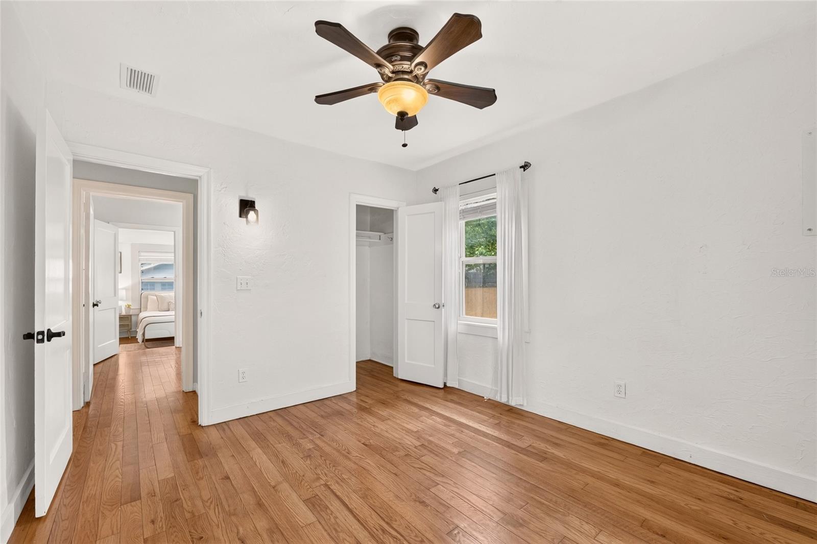 929 NE 7TH AVE, GAINESVILLE, FL — photo 27