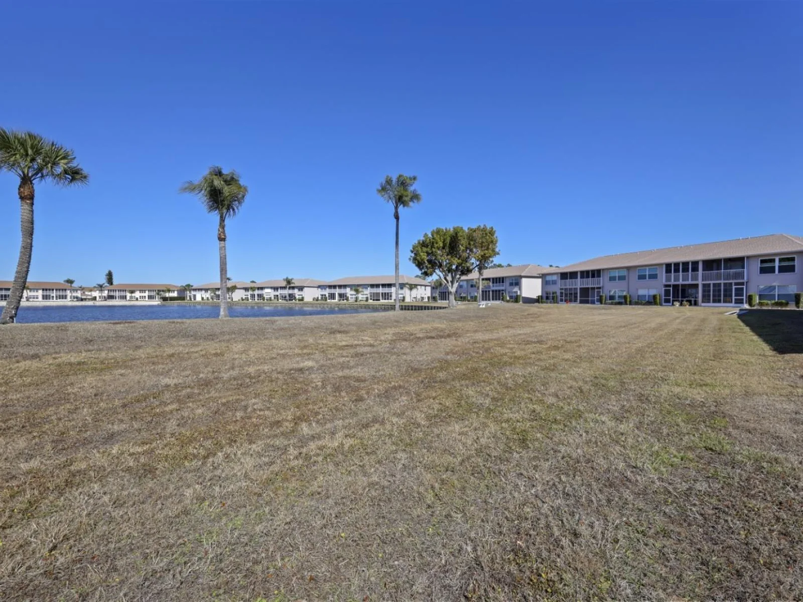 11644 SW EGRET CIR #1307, LAKE SUZY, FL — photo 35