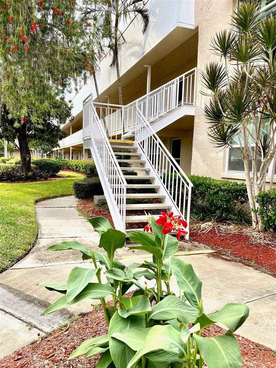 10032 65TH AVE N #17, ST PETERSBURG, FL — photo 3