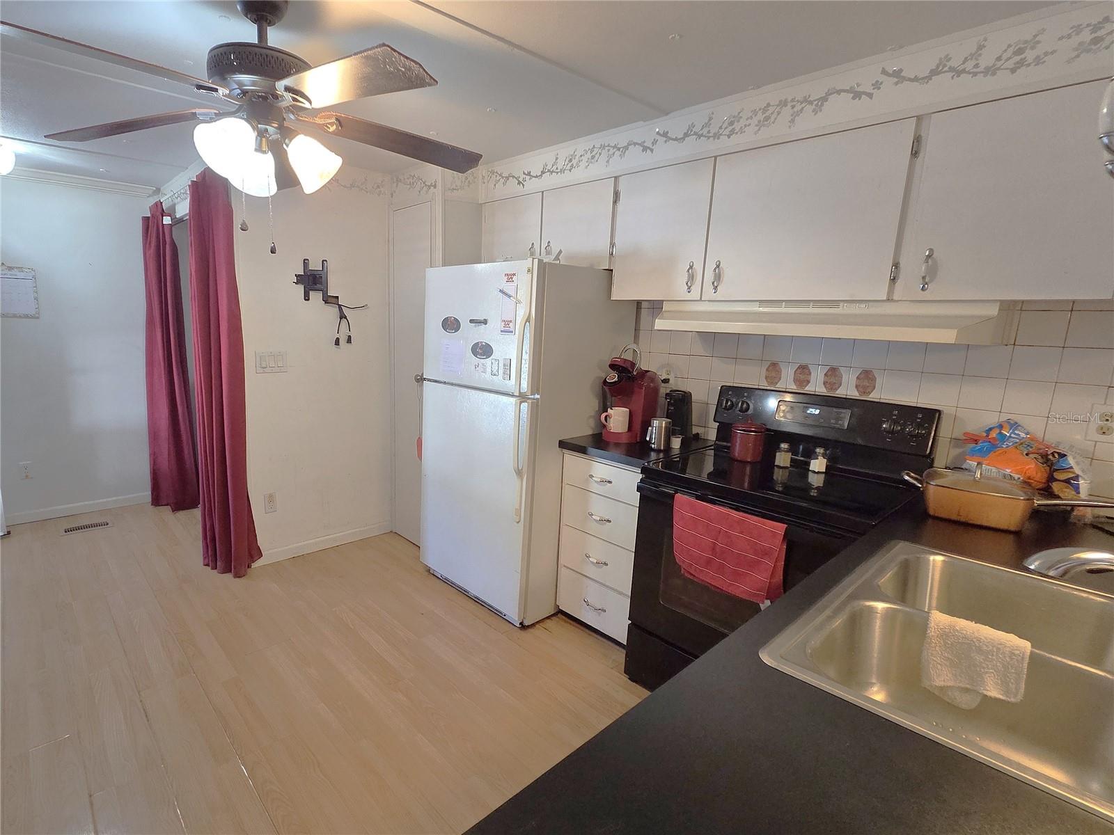 480 NE 64TH AVE, OCALA, FL — photo 3