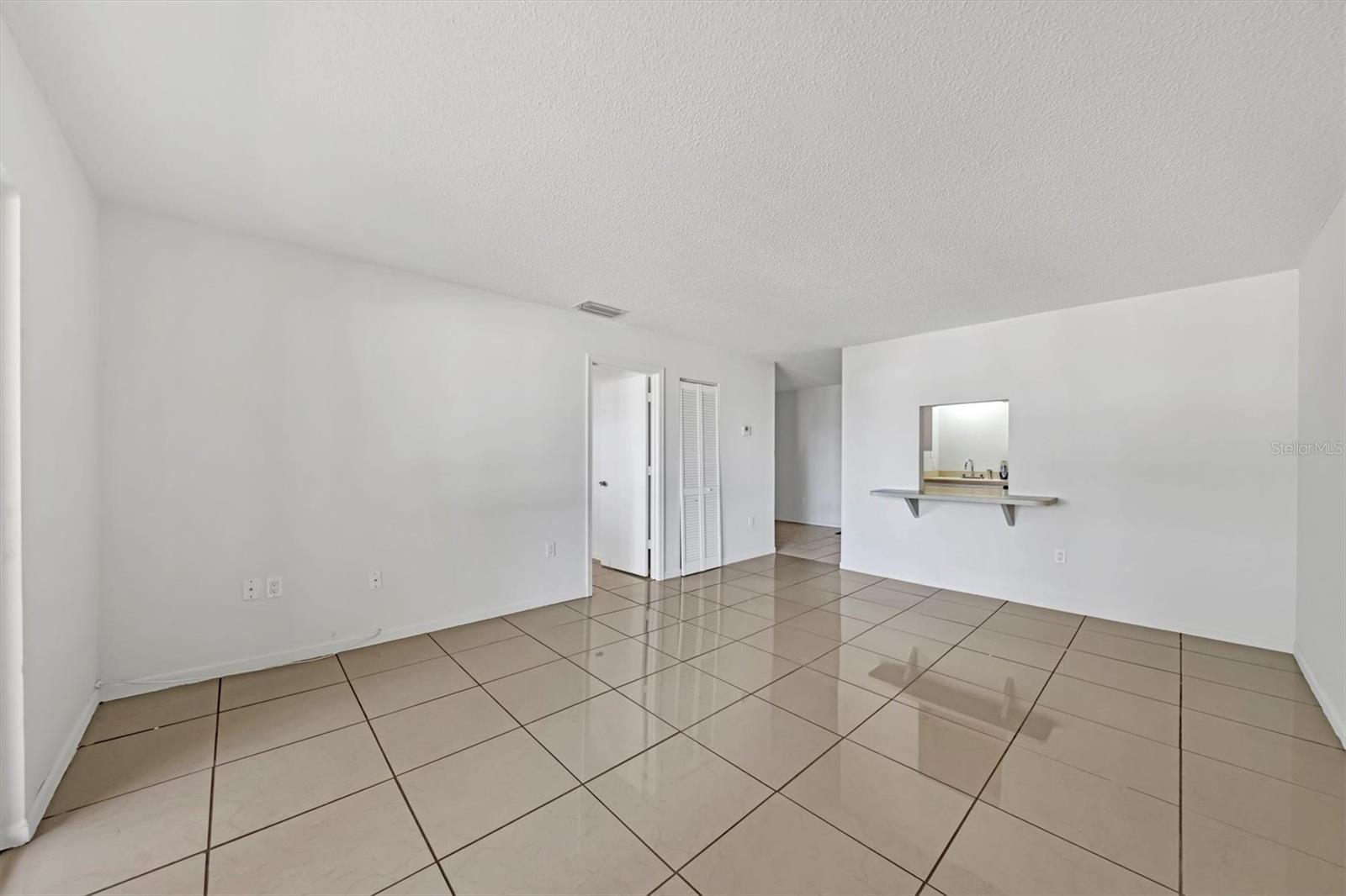 5503 FOUNTAIN LAKE CIR #A204, BRADENTON, FL — photo 8