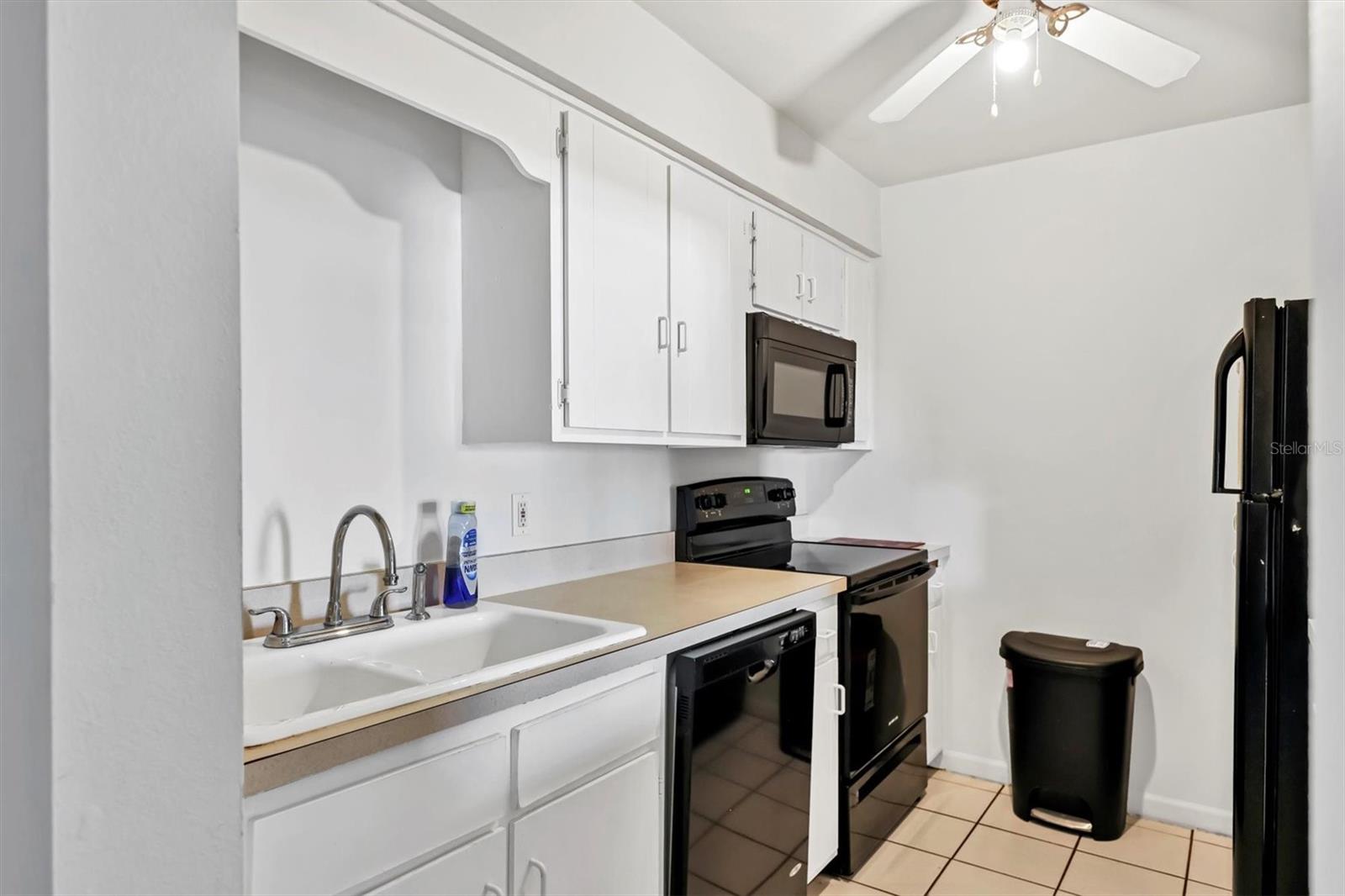 5503 FOUNTAIN LAKE CIR #A204, BRADENTON, FL — photo 12