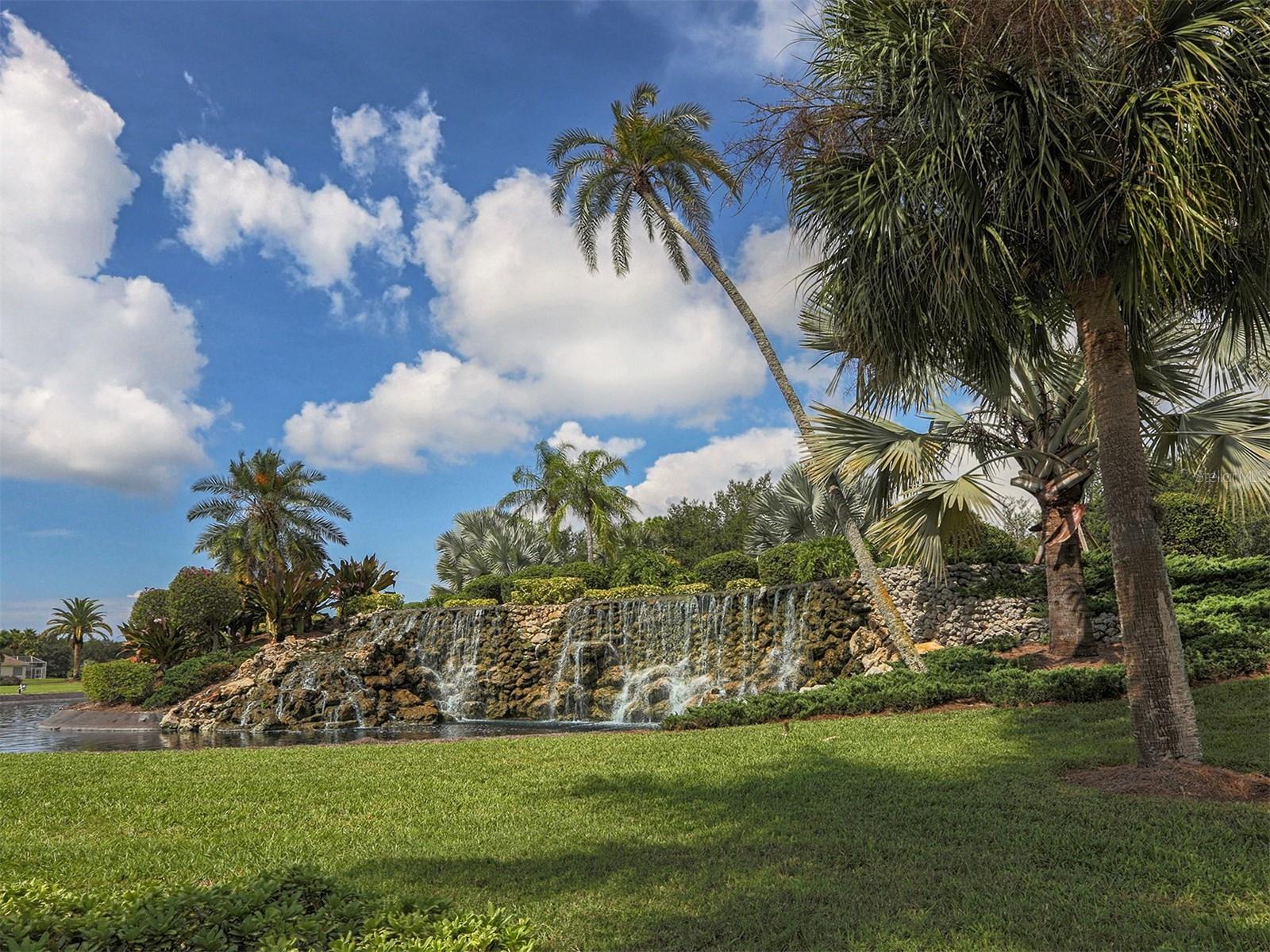 2139 CALUSA LAKES BLVD, NOKOMIS, FL — photo 5