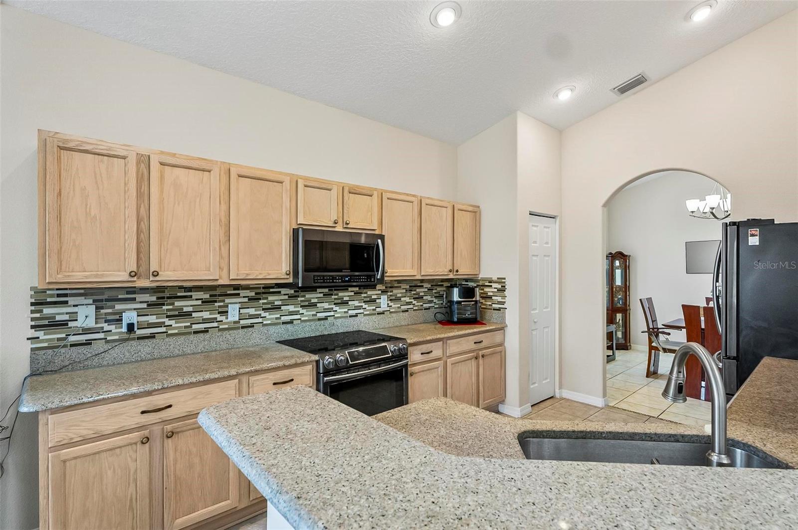 19 RAINTREE CIR, PALM COAST, FL — photo 20