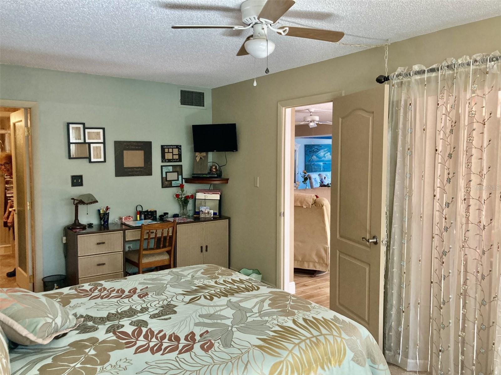 6002 OAK CREEK LN #1925, BRADENTON, FL — photo 12