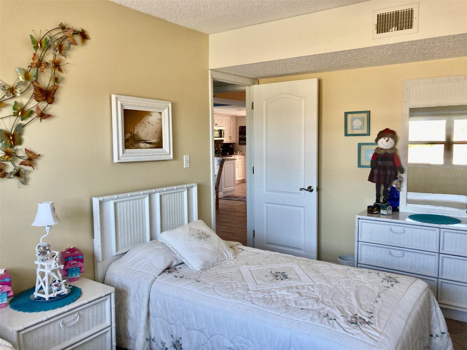 6002 OAK CREEK LN #1925, BRADENTON, FL — photo 17
