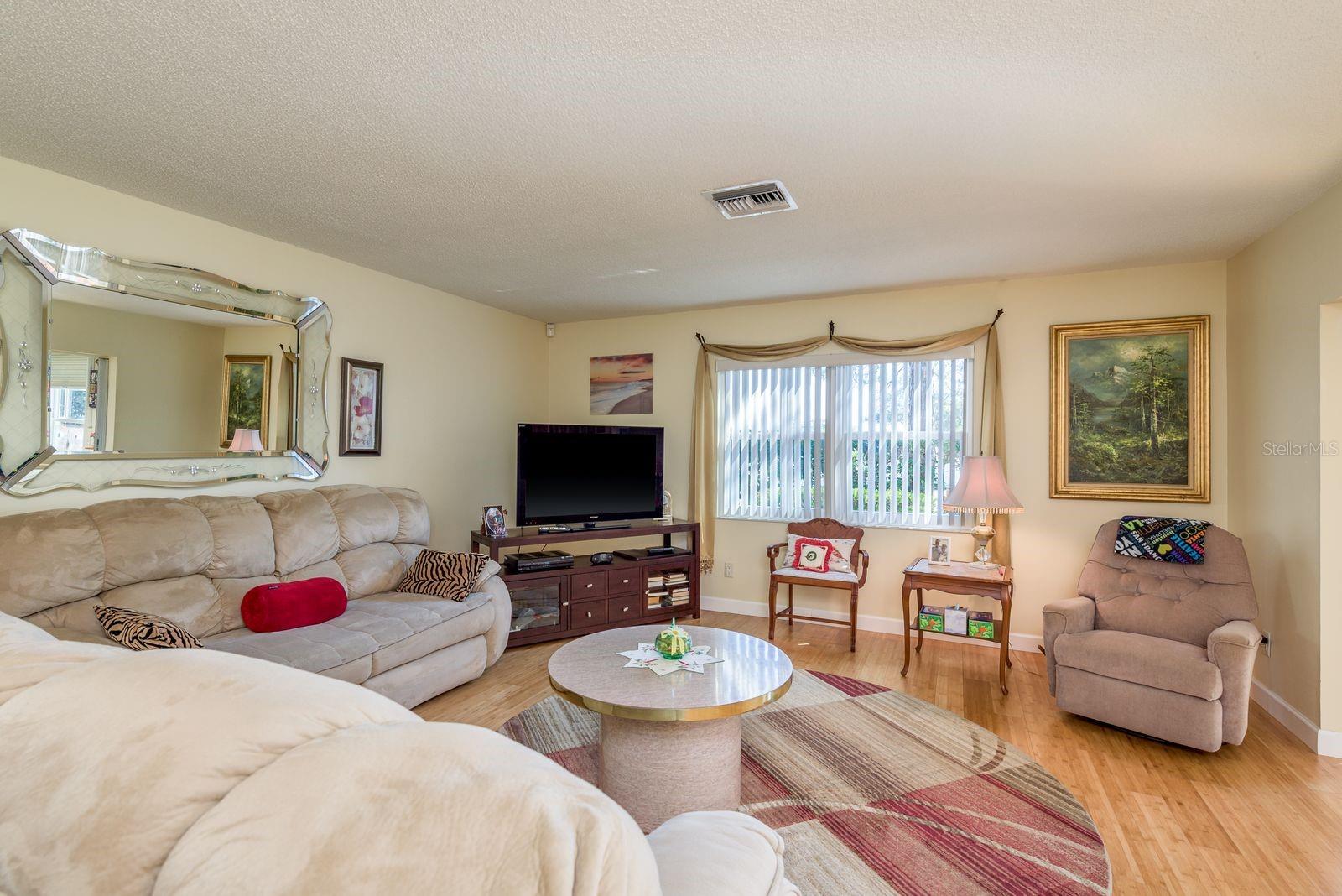 3413 ROCHELLE CT, CLEARWATER, FL — photo 5