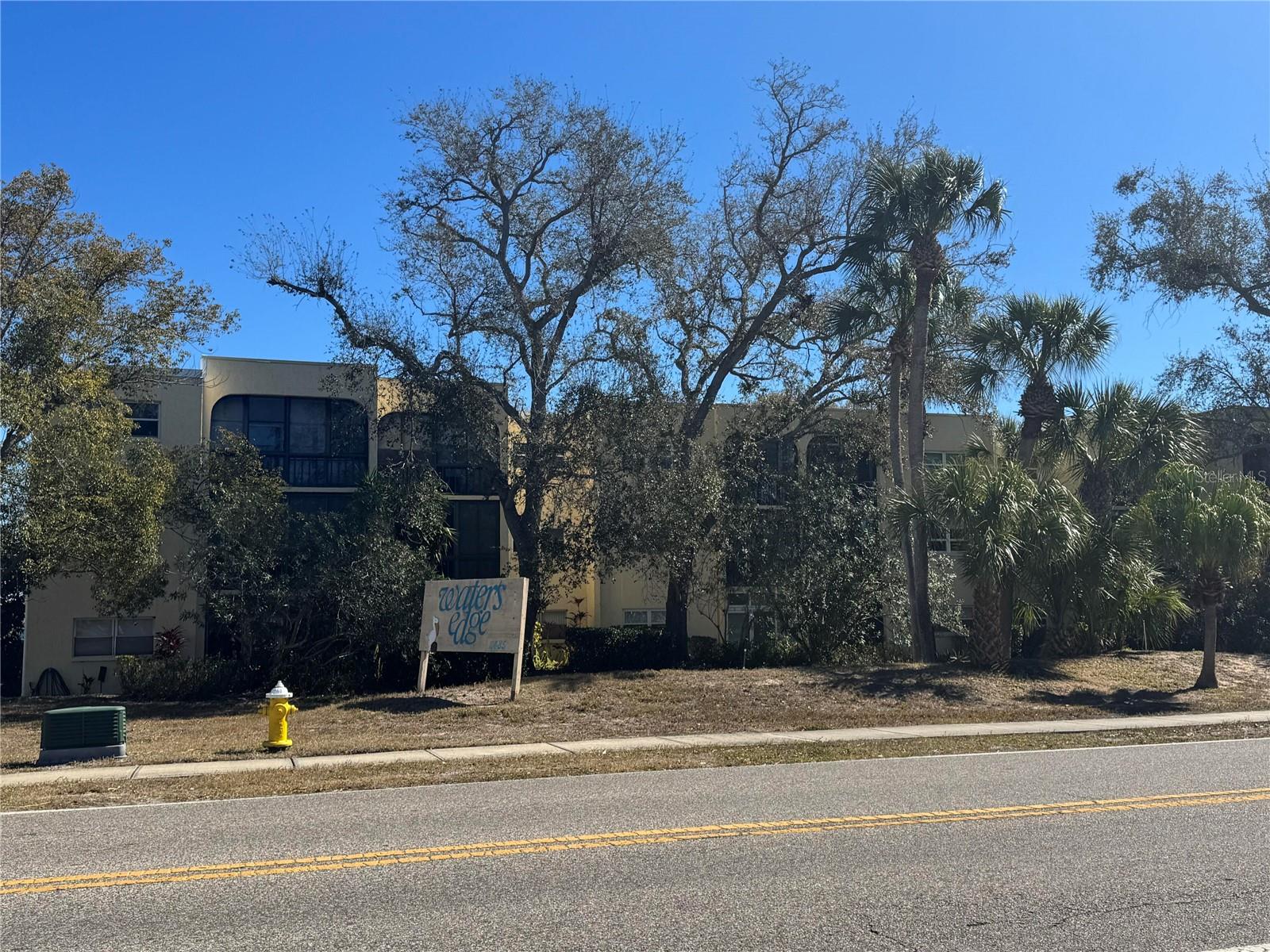 11485 OAKHURST RD #-211, LARGO, FL — photo 2