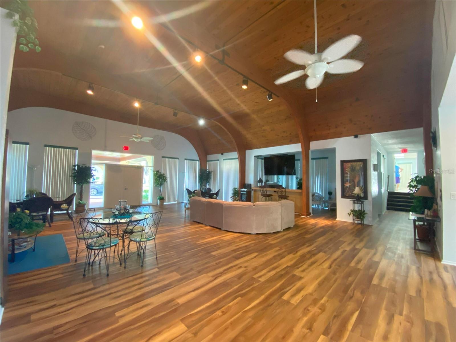 11485 OAKHURST RD #-211, LARGO, FL — photo 22